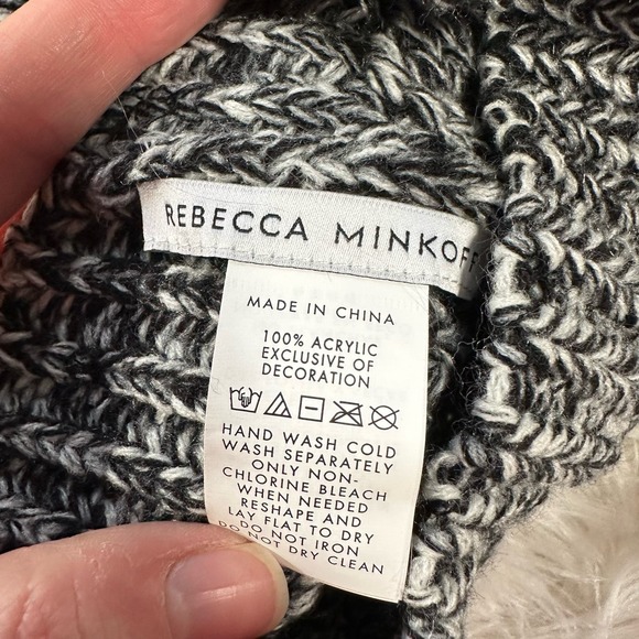 Rebecca Minkoff • Marled Grey Knitted Pom Pom Beanie - Picture 6 of 10